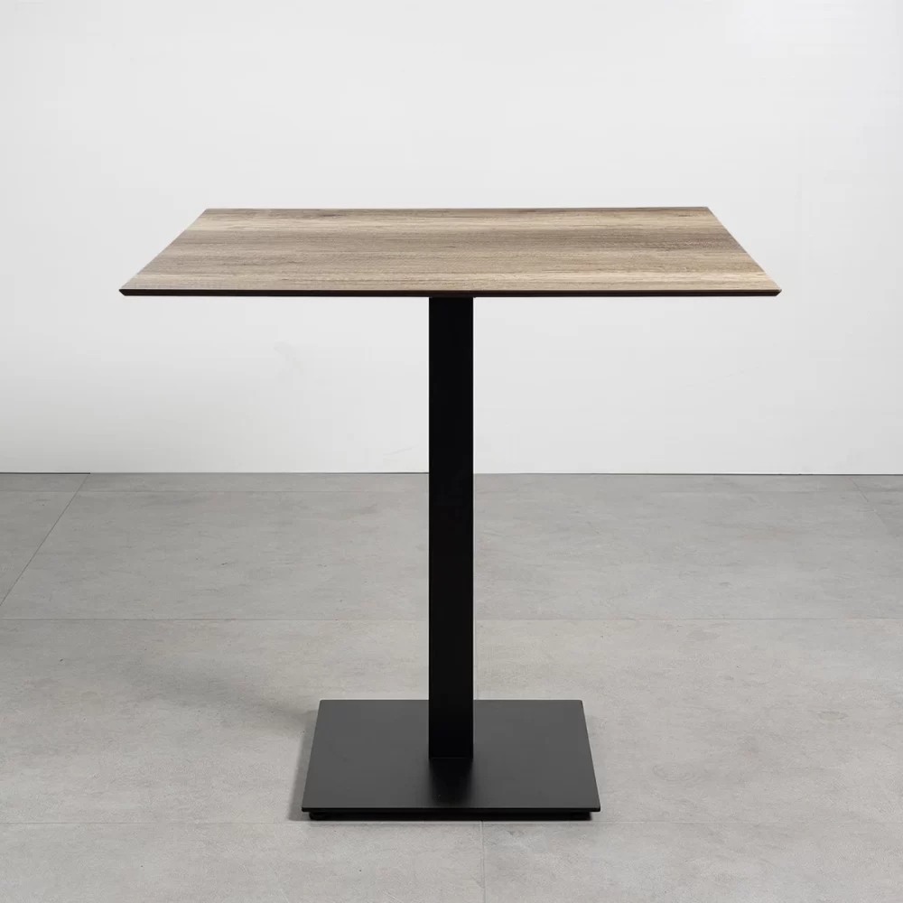 Tavolo con top in HPL 80x80 Country