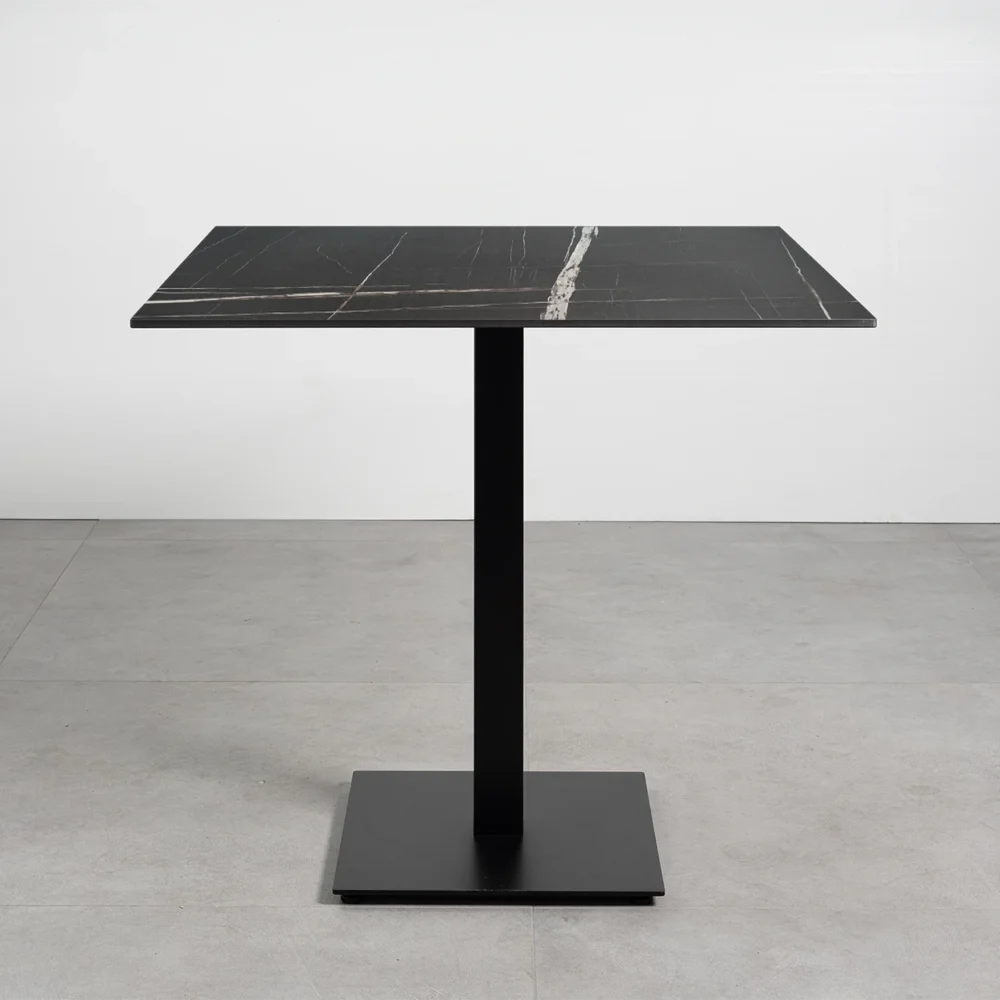 Tavolo con top in HPL 80x80 Tunisi