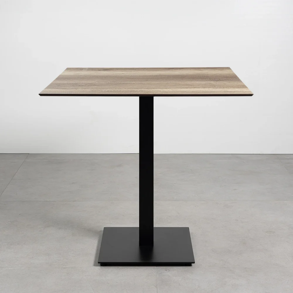 Tavolo con top in HPL 80x80 Country