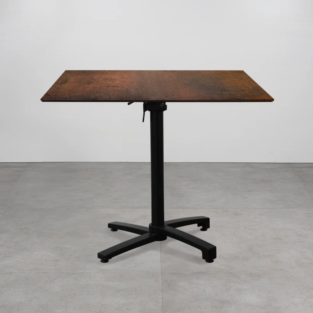 Tavolo con top in HPL ⌀80 Corten