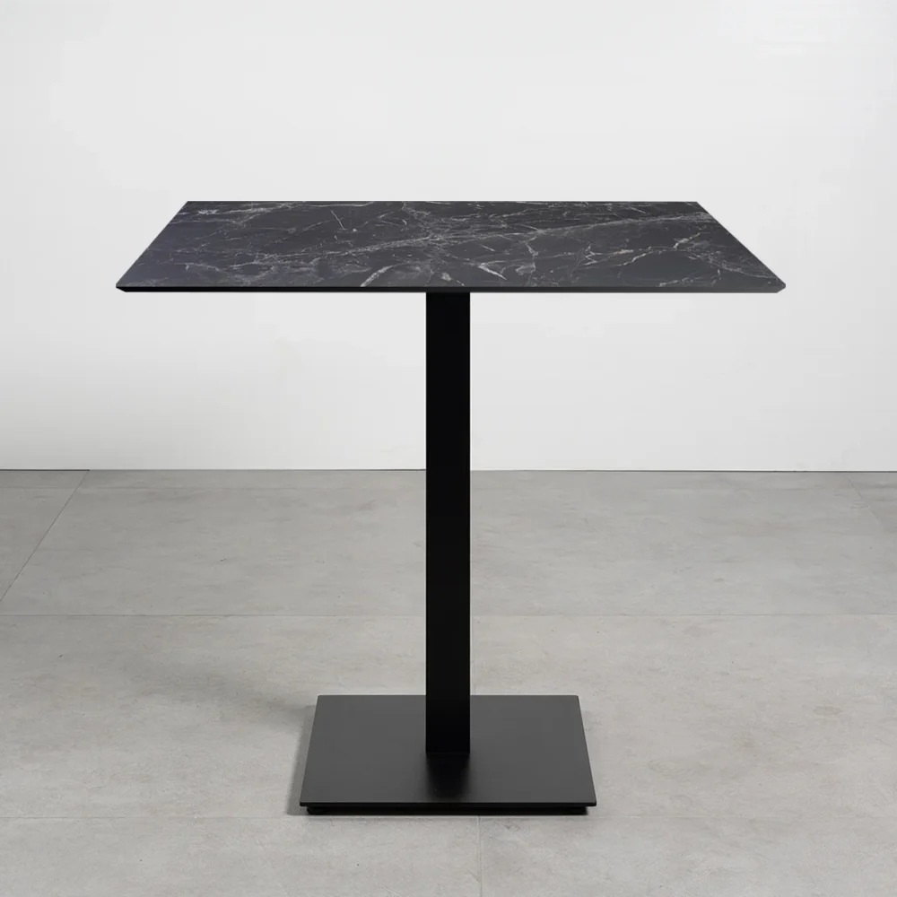 Tavolo con top in HPL 80x80 Impero